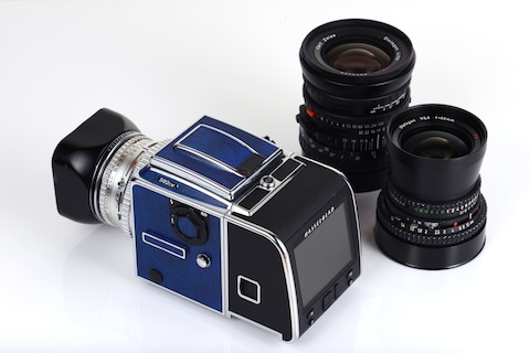 新製品レビュー：HASSELBLAD CFV-50c（外観・機能編） - デジカメ