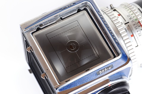 新製品レビュー：HASSELBLAD CFV-50c（外観・機能編） - デジカメ