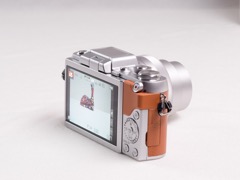 特別企画：“自撮り最強カメラ”LUMIX GF7を女子目線で語る - デジカメ