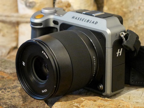 初の中判ミラーレス、ハッセルブラッドX1Dが日本初披露 - デジカメ Watch