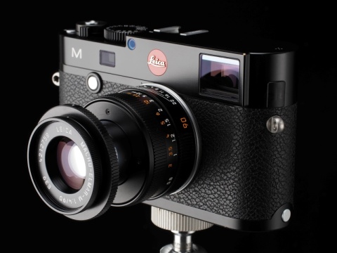 ライカレンズの美学：MACRO-ELMAR-M F4/90mm M型ライカの可能性を広げ