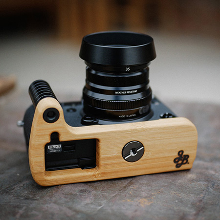 木材を採用したFUJIFILM X-T2専用グリップ - デジカメ Watch