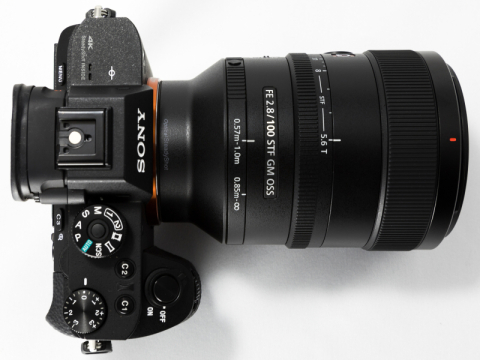 交換レンズレビュー：FE 100mm F2.8 STF GM OSS - デジカメ Watch