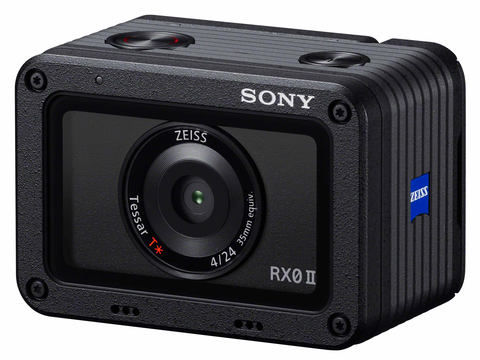 ソニー、可動式液晶モニター搭載で世界最小最軽量「RX0 II