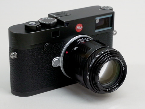 コシナ、アポクロマート設計の中望遠レンズ「APO-SKOPAR 90mm F2.8 VM