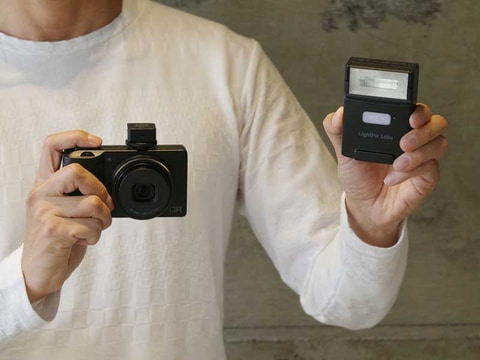 分離式ワイヤレスストロボ「FlashQ Q20II」に、GR仕様の特別カラーが