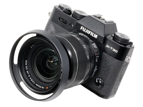 F-Foto、フィルター2枚を装着できる三穴スリット式レンズフード。58mm