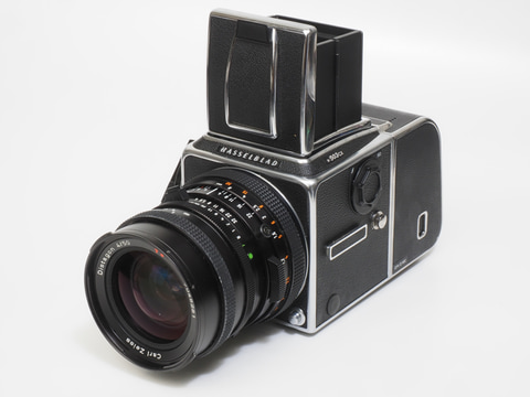 赤城耕一の「アカギカメラ」 第57回：蘇るツァイスレンズ