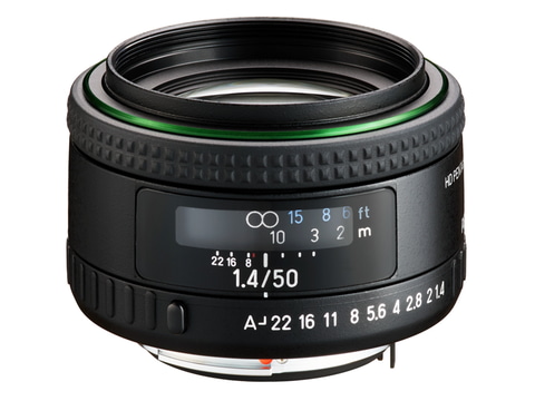 PENTAXから2種類の「FA 50mmF1.4」レンズ。虹色フレアを楽しめる