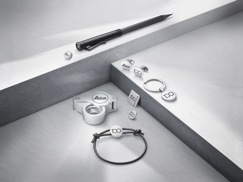 ライカ I」誕生100周年のアニバーサリーグッズが登場…テディベアや