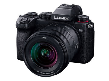 パナソニック「LUMIX S5」の国内価格が発表。ボディ税別24万円