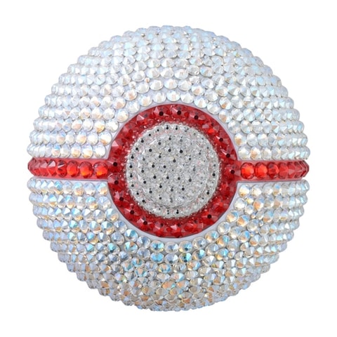 スワロフスキーのクリスタルデザイン「モンスターボール」やミュウの