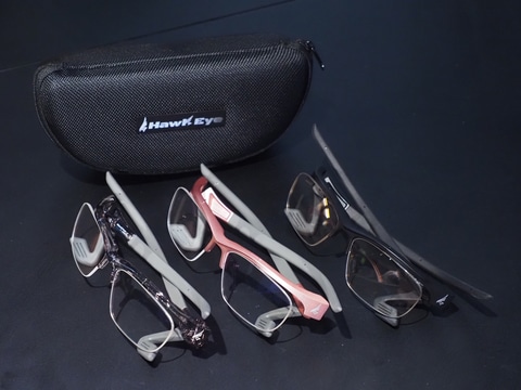 優れたデザインと独特のかけ心地。ゲーミング眼鏡「HawkEye
