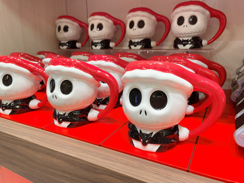 ディズニーストアの「ナイトメアー・ビフォア・クリスマス」最新グッズ