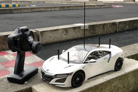 特別企画】タミヤのRCカーに挑戦！ 初めてのツーリングRCカー「NSX」は