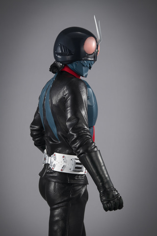 タイフーンの発光ギミックも！ フィギュア「Ultimate Article 仮面