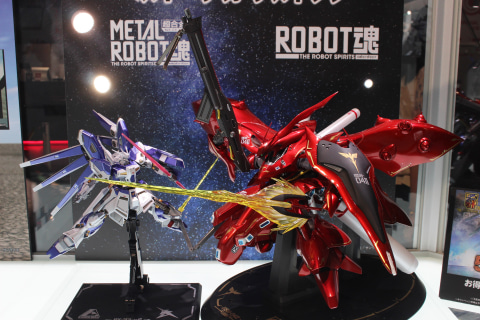 特別企画】【魂ネイションズ撮り下ろし】「METAL ROBOT魂 Hi-νガンダム