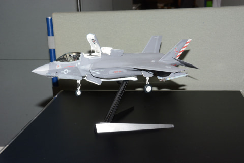 タミヤの新作「1/48 F-35B ライトニングII」はほとんどのパーツを新規
