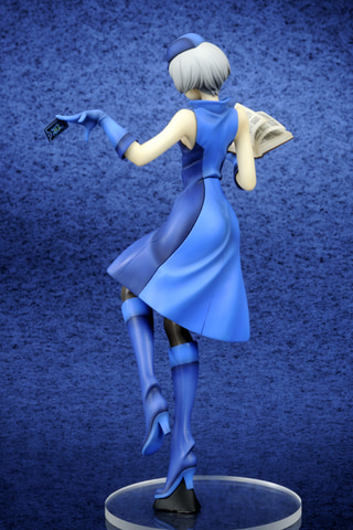 P4U」に登場するエリザベスを1/8スケールで立体化したフィギュアが