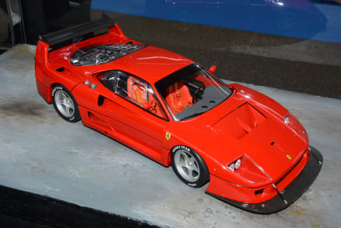 京商、価格14万円の最高級ミニカー「1/12 フェラーリ F40 コンペティ