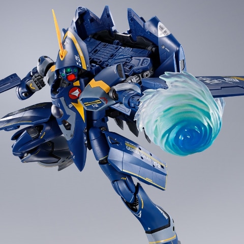 マクロスプラス」より「DX超合金 YF-21（ガルド・ゴア・ボーマン機