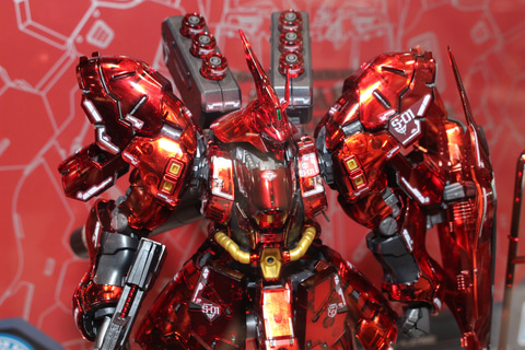 特別企画】【ガンダムベース撮り下ろし】奥行きのある光沢が美しい「RG