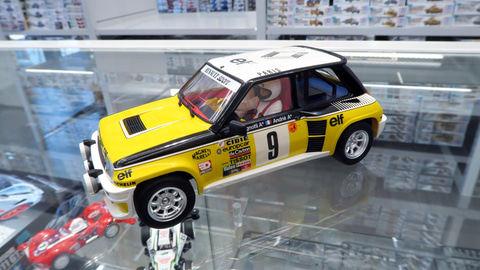 特別企画】【タミヤ撮り下ろし】「1/24 ルノー5（サンク）ターボラリー