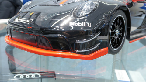 特別企画】【タミヤ撮り下ろし】「1/10RC ポルシェ 911 GT3 R (992