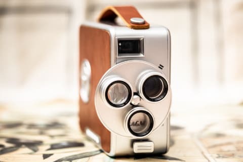 ミニレビュー】8mmフィルム風に撮れるムービーカメラ「Fragment 8