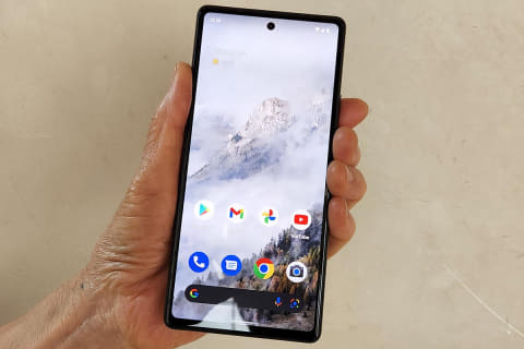 レビュー】お手頃価格のGoogleスマホ「Pixel 6a」。ちょうどいいサイズ