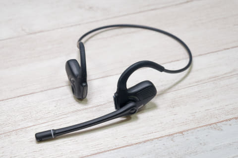 ミニレビュー】ハードウェアでマイクオン/オフ ヘッドセットの新提案