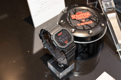 裏側の世界”のG-SHOCK ストレンジャー・シングスコラボ - Impress Watch
