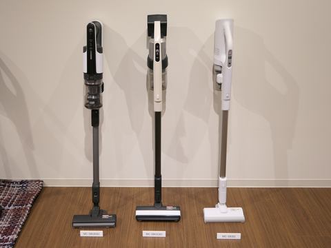 パナのパワフル掃除機「パワーコードレス」に軽量モデル登場! 階段掃除