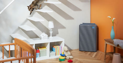 日立、深澤 直人デザインの空気清浄機を日本でも発売 - 家電 Watch