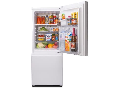 ビックカメラ、amadana「TAG label」のシンプルな154L冷蔵庫と5.5kg