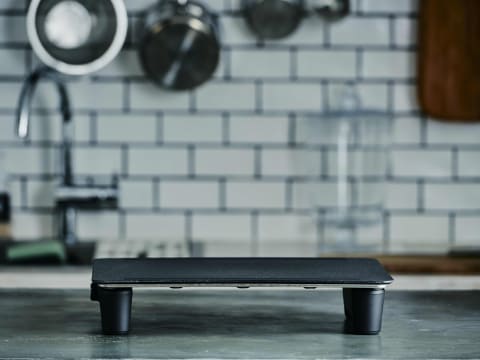 人気ホットプレートの新マジックグリル、本日25日から先行予約開始