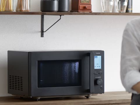 操作も形もシンプル、温めムラ抑えるツインバードの電子レンジ - 家電