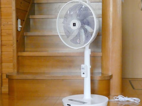 エアコン苦手なのでシャープ「蝶の羽根」扇風機が心地良かった!【家電