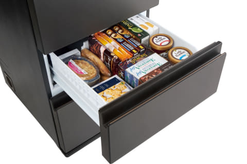 アクア、冷凍2段の冷蔵庫 デザインと省エネ性が向上 - 家電 Watch