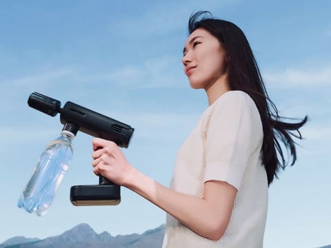 コンセント不要のハンディ高圧洗浄機 車の泡洗浄も - 家電 Watch