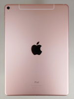 9.7インチiPad Pro」ファーストインプレッション] 持ち運びしやすいが