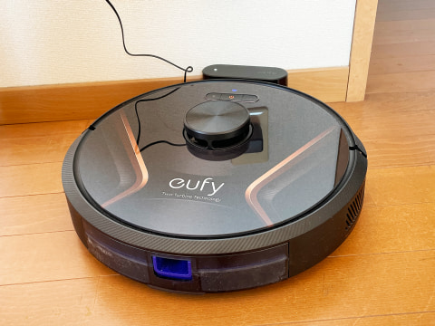 拭き掃除もOK！ Ankerのハイブリッドロボット掃除機 - ケータイ Watch