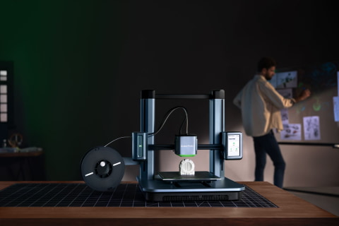 アンカー初の家庭用3Dプリンターを今冬発売へ、新ブランド「AnkerMake