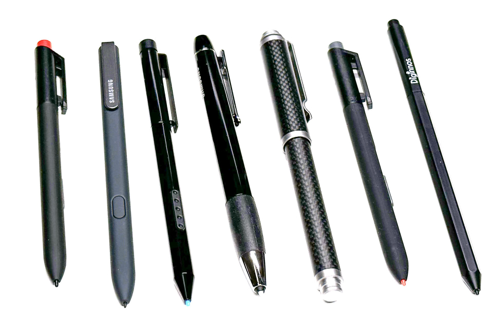 最新・最大のAmazon「Kindle Scribe」は付属ペンの使い心地が良くて