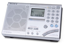 ソニーの現行短波ラジオ SW7600GR - ケータイ Watch Watch