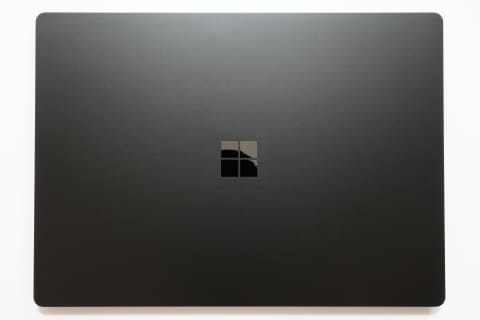 Hothotレビュー】Ryzen搭載でGPU性能が格段に向上した「Surface Laptop