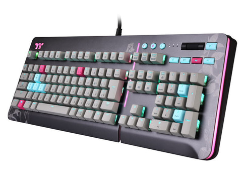 TSUKUMO、初音ミクおよびThermaltakeとコラボしたゲーミングデバイス