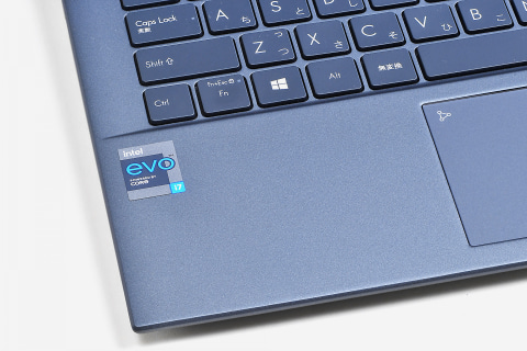 激務のスタートアップCEOが、ASUS製モバイルノートを認めるこれだけの