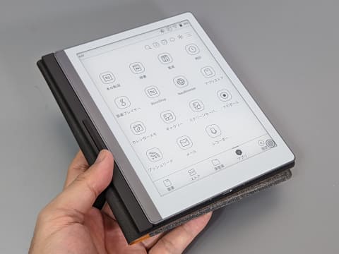 山口真弘の電子書籍タッチアンドトライ】7型にして激軽の170g、ページ