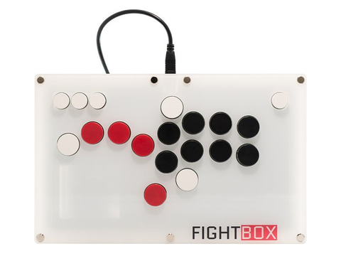 メカニカルキー採用レバーレスアケコン「FightBox B10」。日本別注